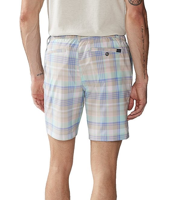 Men's Everywear Performance Short