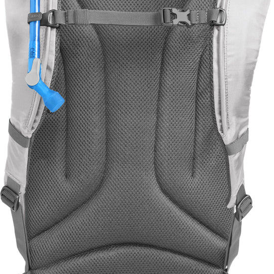 Cloud Walker 18 Hydration Pack