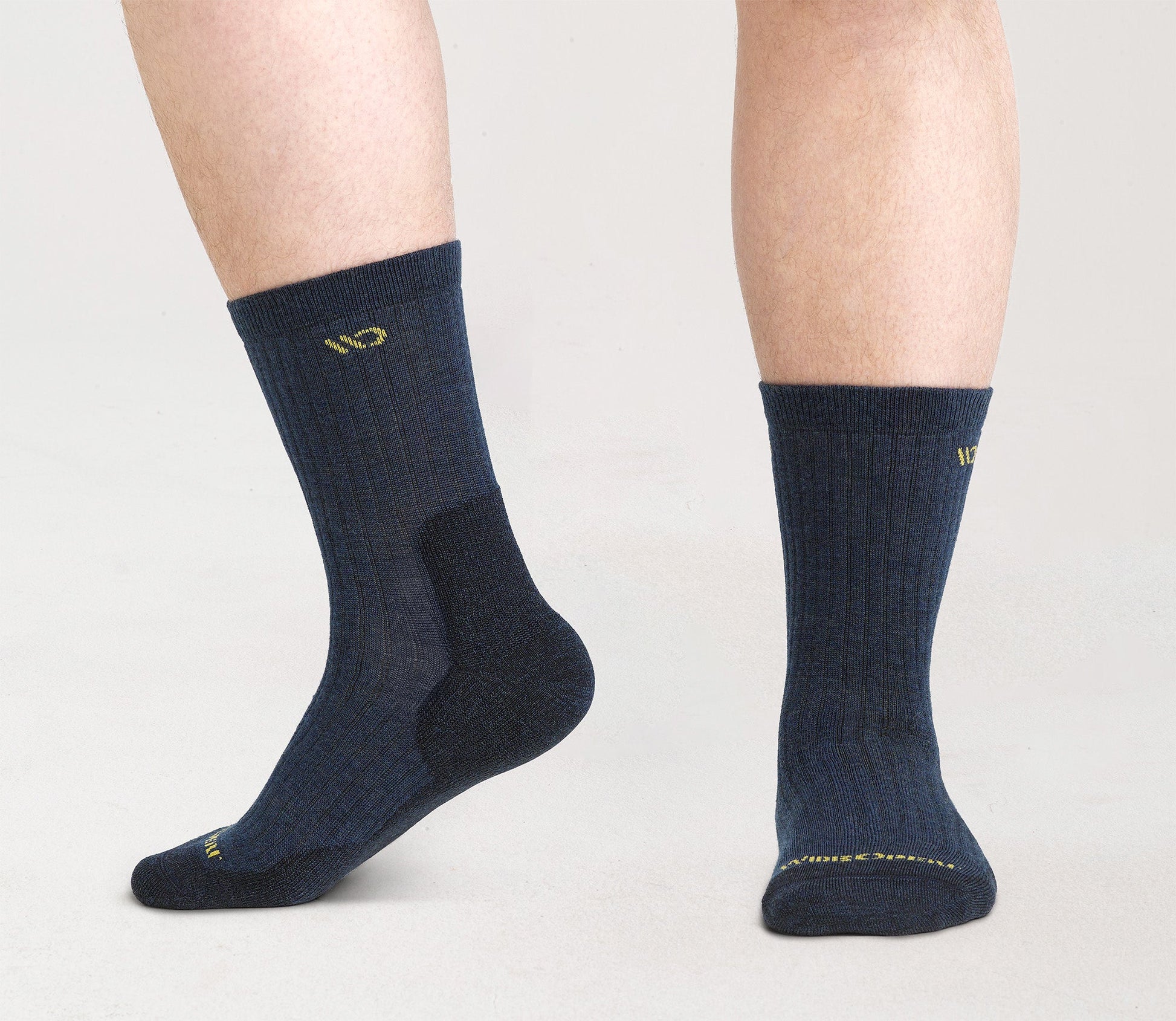 Men's Solid Midweight Micro Crew Sock