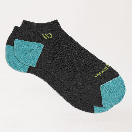 Women's Solid Midweight No Show Sock