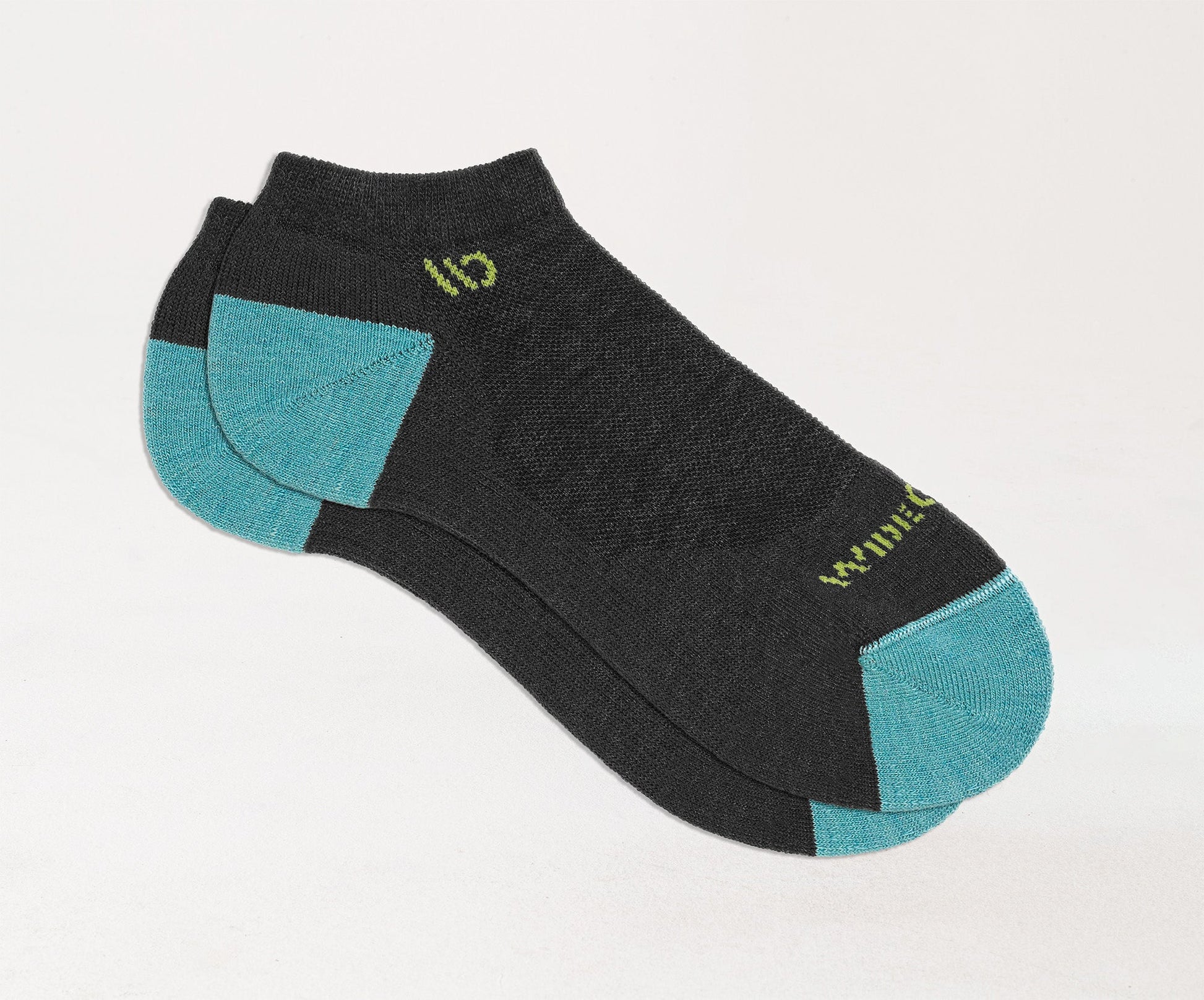 Women's Solid Midweight No Show Sock